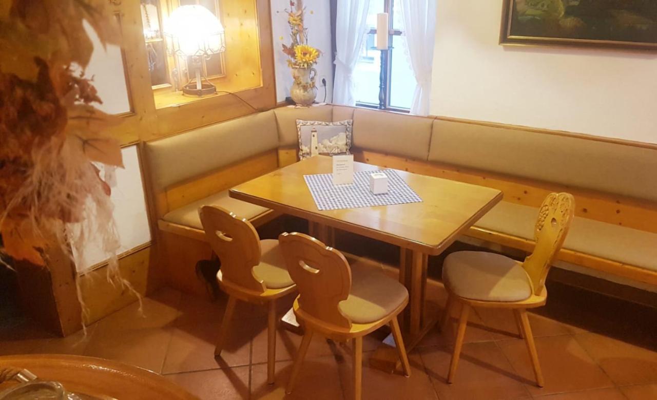 Hotel-Restaurant-Krone Bad Brückenau エクステリア 写真