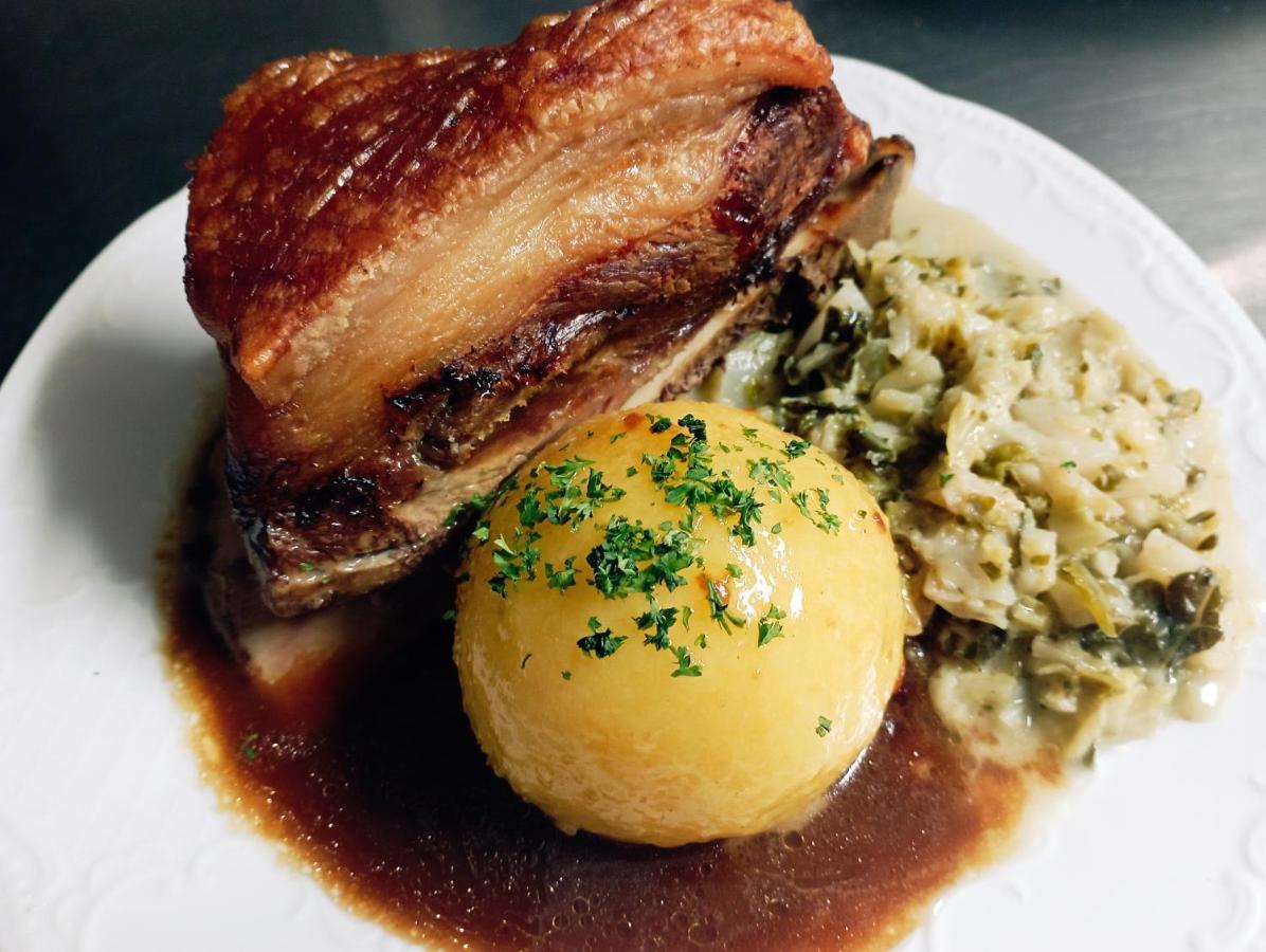 Hotel-Restaurant-Krone Bad Brückenau エクステリア 写真